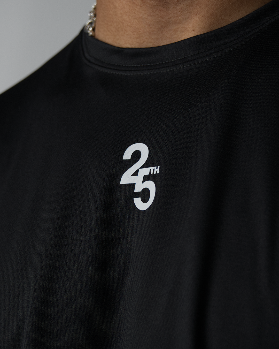 ENDURANCE CLUB PERFORMANCE TEE - CORE